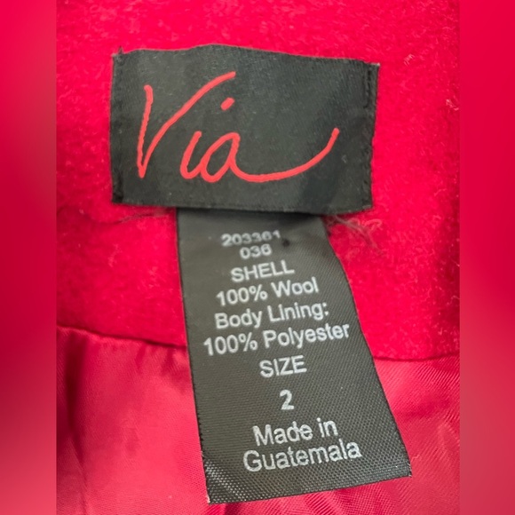 Via 100% wool red peacock in size 2 - Picture 7 of 9